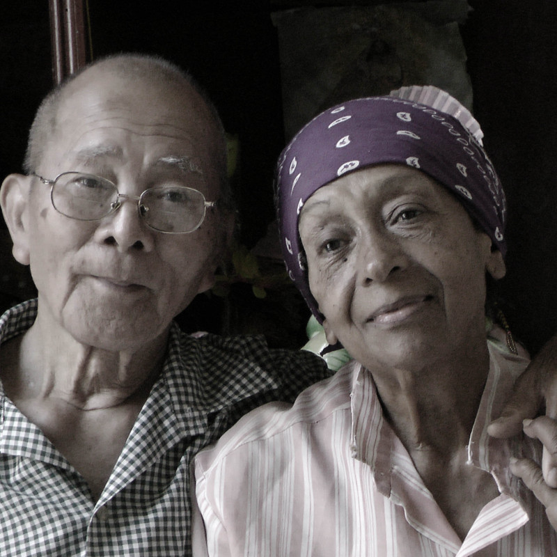 Eugenio Lee Wong y su esposa 
